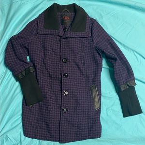 Yoki Winter Jacket w/ extending sweater sleeves